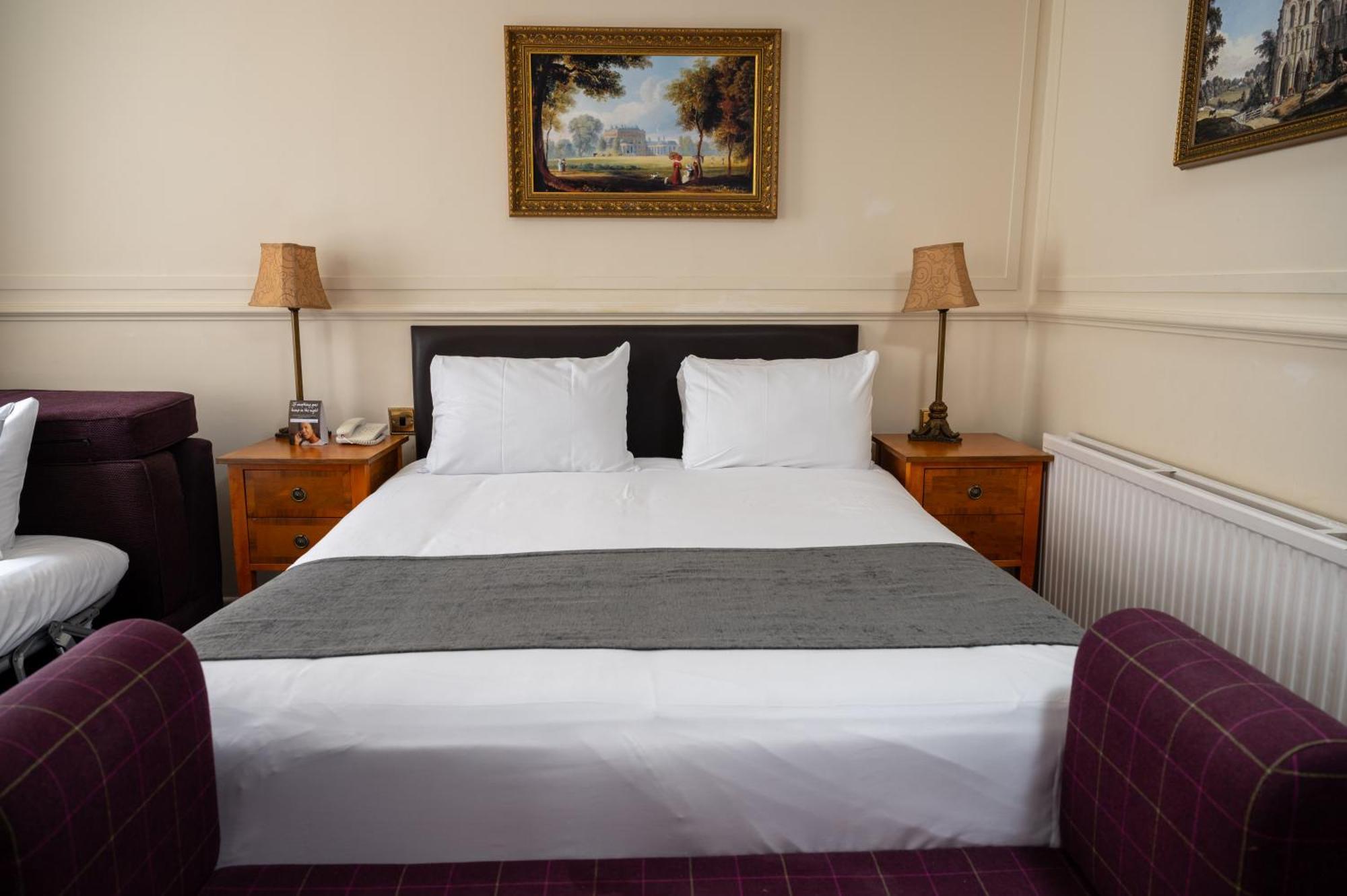 Antelope By Greene King Inns Poole Exterior foto